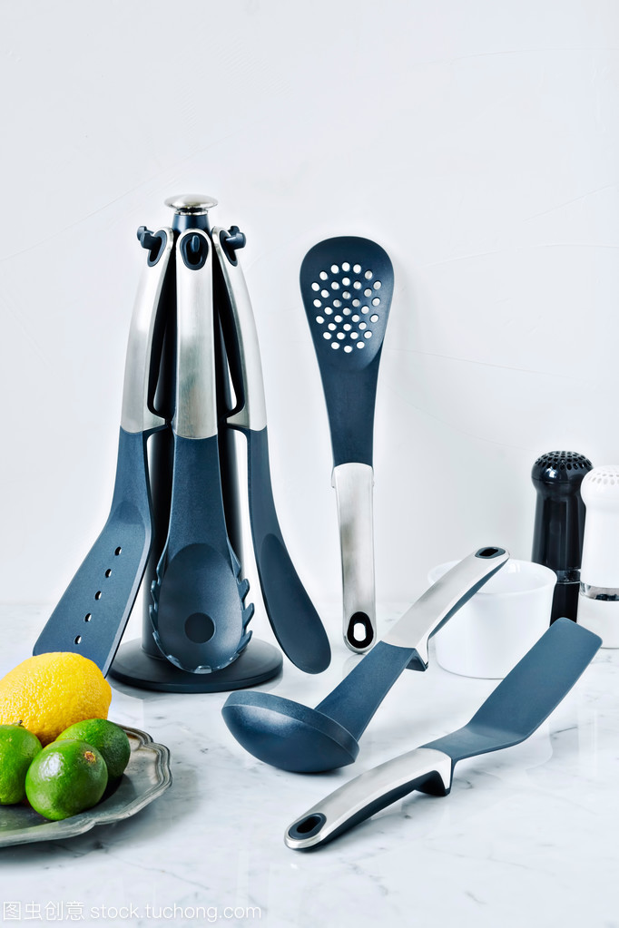 厨房炊具柜台 实用与美观的完美结合